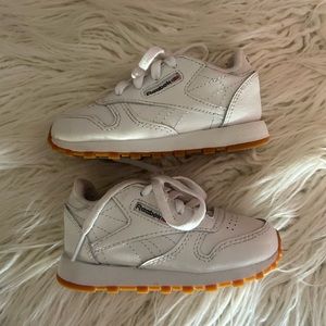Reebok classics for infant size 6